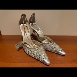 Rene Caovilla Embroidered Embellished Pumps